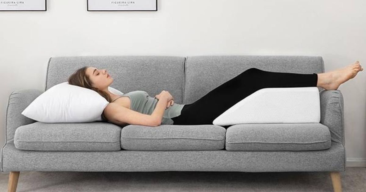 Best Sleeping Position for Peripheral Artery Disease